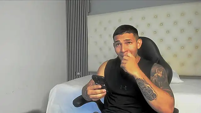 venedic bull online show from 11.11.25