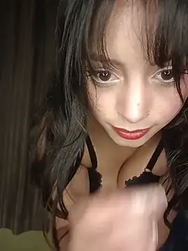 Snapshot of lizethavila chatting on 07.24.26 lizethavila online show from 07.24.26