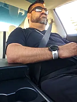 Roddog18 online show from 11.04.25