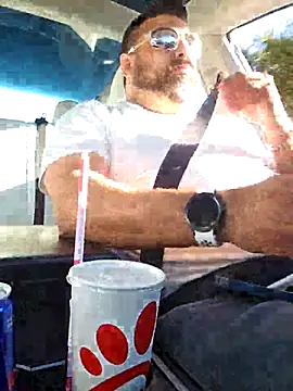 Roddog18 online show from 12.04.25