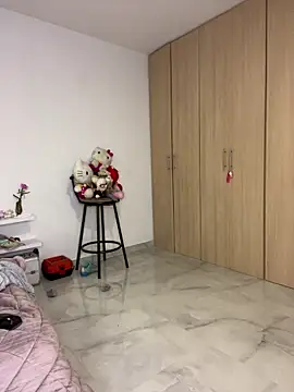 Zoe riivas online show from 10.11.25