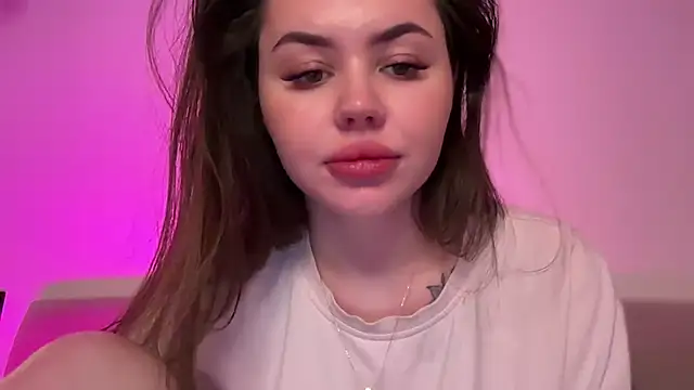 AlmaryKim online show from 11.22.25