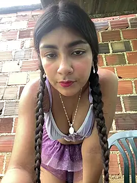 Sweed-virgin-pussy online show from 10.14.25