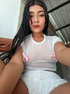 Sweed-virgin-pussy online show from 04.19.26