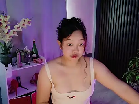 UrFavouriteCravings online show from 02.17.26