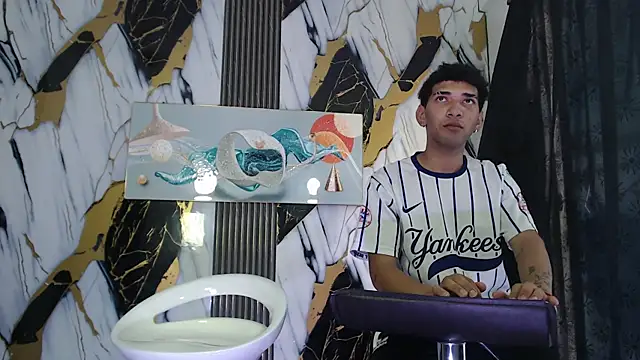 VERY HOT GUYS online show from 06.13.26