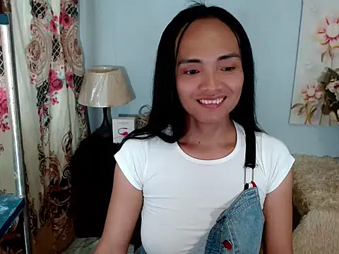 Snapshot of xAsianTOPModelx chatting on 06.09.26 xAsianTOPModelx online show from 06.09.26