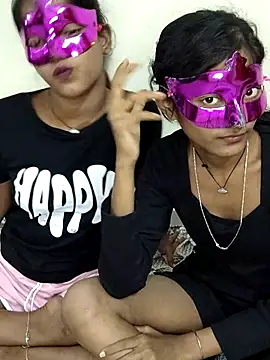 Unique girls90 online show from 11.14.25