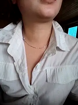 Snapshot of Bum_538 chatting on 10.31.25 Bum 538 online show from 10.31.25