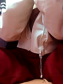 Snapshot of Bum_538 chatting on 12.15.25 Bum 538 online show from 12.15.25