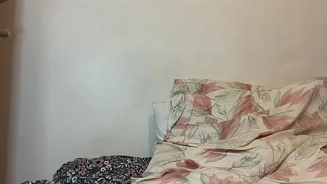 nanaisbackk online show from 11.03.25