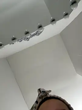 Snapshot of Victoria6989 chatting on 12.02.25 Victoria6989 online show from 12.02.25