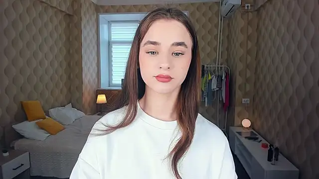 Snapshot of JinnyMcie chatting on 10.15.25 JinnyMcie online show from 10.15.25