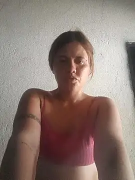 Snapshot of amarlys15 chatting on 10.03.25 amarlys15 online show from 10.03.25