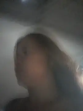 Snapshot of amarlys15 chatting on 10.04.25 amarlys15 online show from 10.04.25