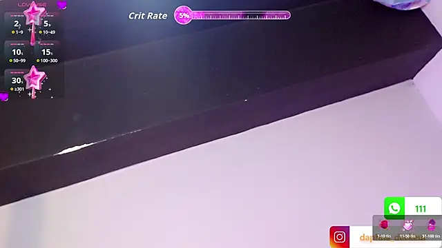 Snapshot of Daphnne_XXX chatting on 11.02.25 Daphnne XXX online show from 11.02.25