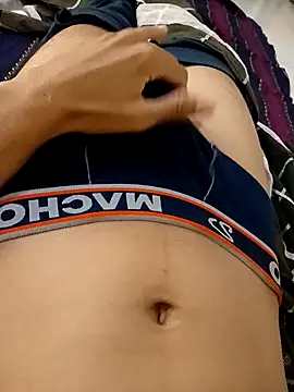 Snapshot of delhiboyNN10-29 chatting on 03.25.26 delhiboyNN10-29 online show from 03.25.26