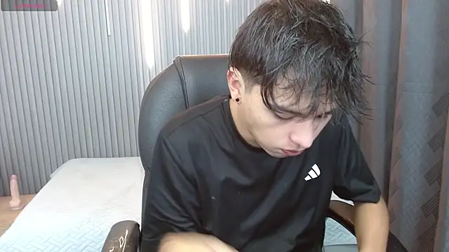 StiwenTwink online show from 04.28.26