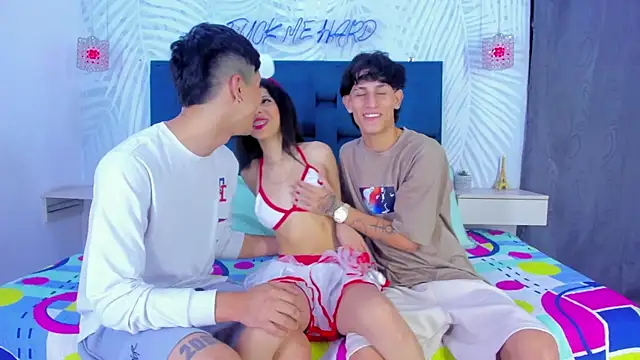 Youngs Wild online show from 11.08.25