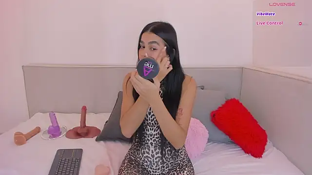 Samara hale online show from 11.01.25