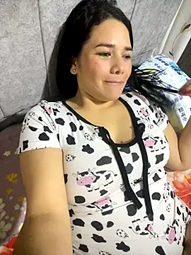 Snapshot of sindyy_01 chatting on 11.07.25 sindyy 01 online show from 11.07.25