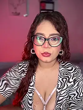 Solaangel  online show from 10.17.25