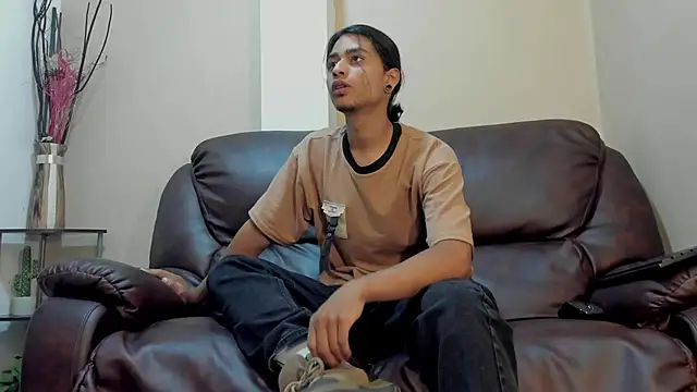 Dickie Dicking online show from 10.02.25