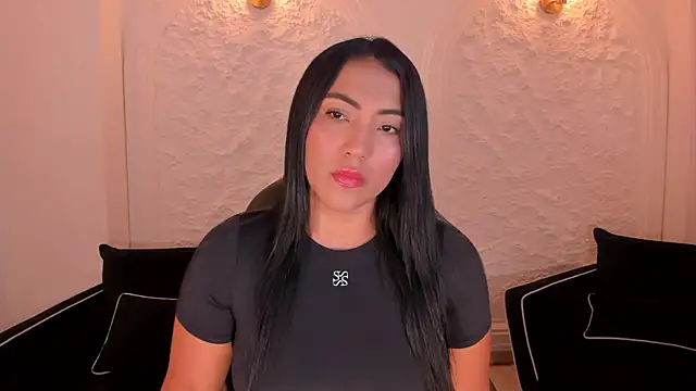 NatalieLewis online show from 04.27.26