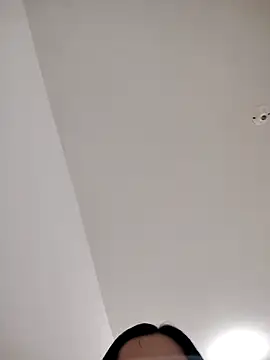 LindaSalo33 online show from 10.19.25