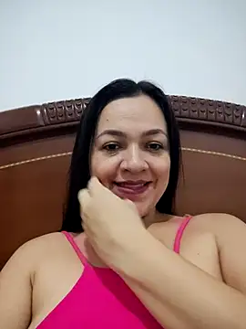 LindaSalo33 online show from 10.25.25