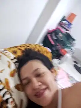 LindaSalo33 online show from 11.12.25