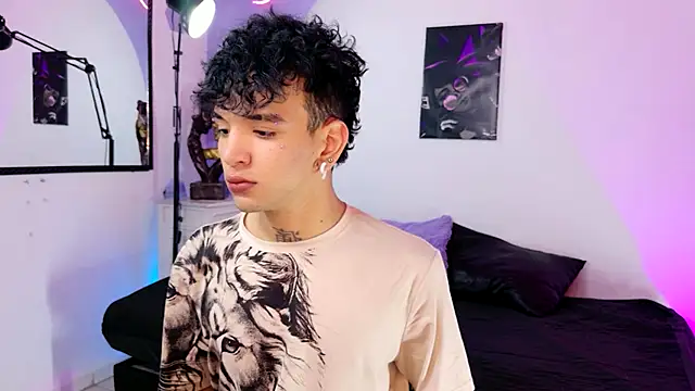 todoroki g online show from 12.15.25