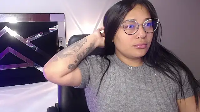 CataleyaMoonroe online show from 10.08.25