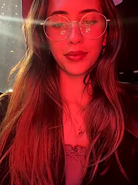 Snapshot of fanyabbey chatting on 12.15.25 fanyabbey online show from 12.15.25