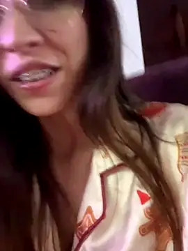 Snapshot of fanyabbey chatting on 12.20.25 fanyabbey online show from 12.20.25