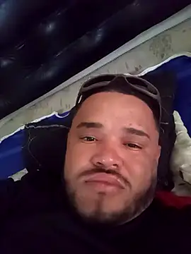 Snapshot of NatanSouza03 chatting on 10.06.25 NatanSouza03 online show from 10.06.25