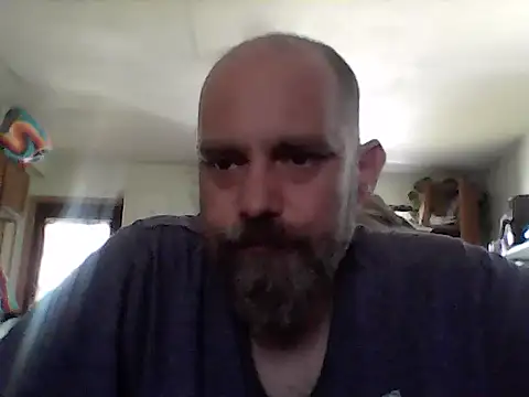 Snapshot of crazyheratic8 chatting on 05.11.26 crazyheratic8 online show from 05.11.26