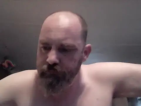 Snapshot of crazyheratic8 chatting on 05.17.26 crazyheratic8 online show from 05.17.26