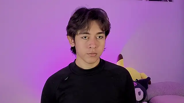 Snapshot of Darcy_and_Stolas chatting on 11.15.25 Darcy and Stolas online show from 11.15.25