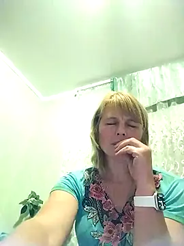 Snapshot of Masha412111 chatting on 10.06.25 Masha412111 online show from 10.06.25