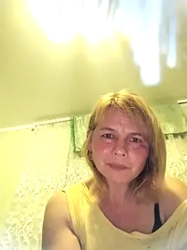 Snapshot of Masha412111 chatting on 10.16.25 Masha412111 online show from 10.16.25