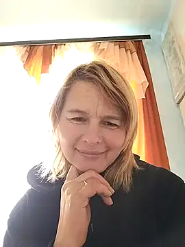 Snapshot of Masha412111 chatting on 10.24.25 Masha412111 online show from 10.24.25