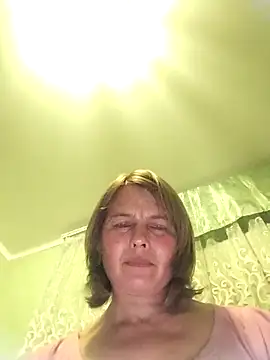 Snapshot of Masha412111 chatting on 10.27.25 Masha412111 online show from 10.27.25