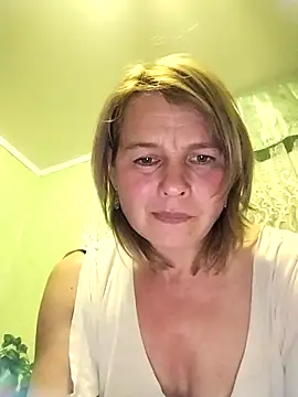 Snapshot of Masha412111 chatting on 11.03.25 Masha412111 online show from 11.03.25