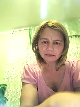 Snapshot of Masha412111 chatting on 11.15.25 Masha412111 online show from 11.15.25