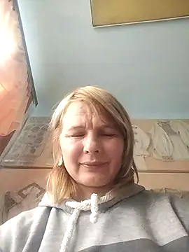 Snapshot of Masha412111 chatting on 11.20.25 Masha412111 online show from 11.20.25