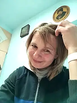 Snapshot of Masha412111 chatting on 11.26.25 Masha412111 online show from 11.26.25