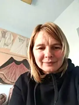 Snapshot of Masha412111 chatting on 12.18.25 Masha412111 online show from 12.18.25