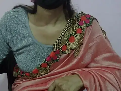 Snapshot of Laila_Cute chatting on 01.17.26 Laila Cute online show from 01.17.26