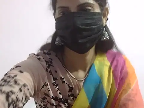 Snapshot of Laila_Cute chatting on 02.04.26 Laila Cute online show from 02.04.26